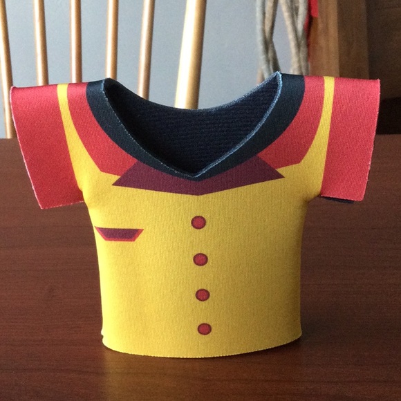 (2) Two And A Half Men beer Koozies - Picture 4 of 4